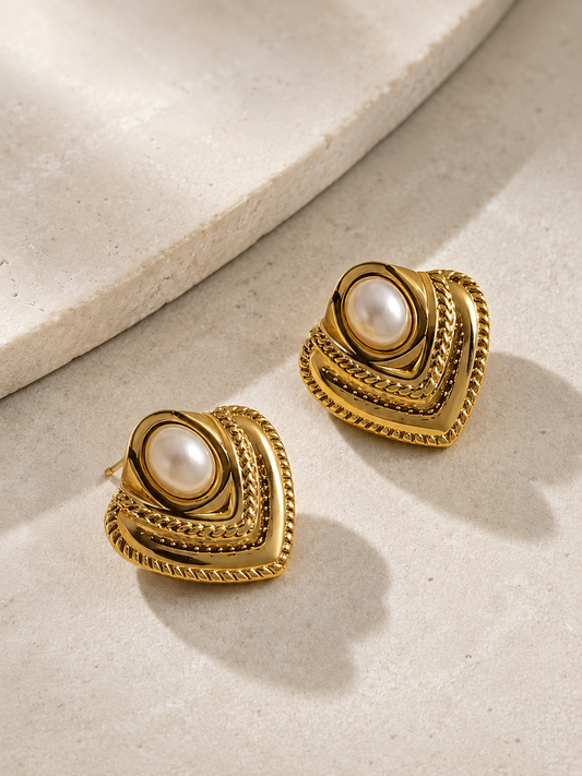 Vintage heart Studs
