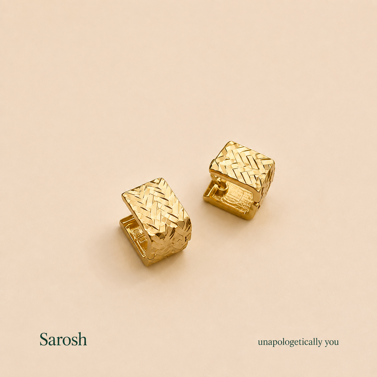 Edge Square Earring